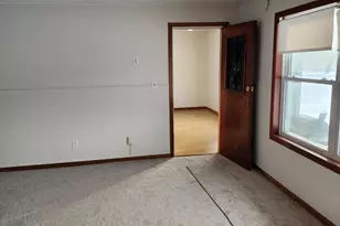 1910 30th St SW, Willmar, MN 56201 - Photo 9