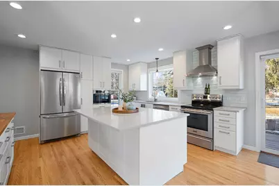 3424 Roosevelt Street NE, Saint Anthony, MN 55418 - Photo 5