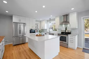 3424 Roosevelt St NE, Saint Anthony, MN 55418 - Photo 5