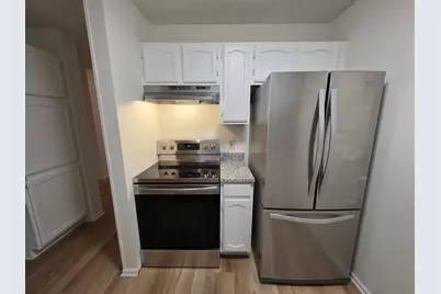 8864 Cottonwood Lane N, Maple Grove, MN 55369 - Photo 21