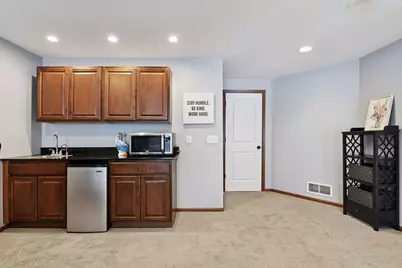 1968 Lincoln Lane, Chanhassen, MN 55317 - Photo 29