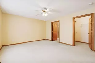 6109 Creekview Ln N, Brooklyn Park, MN 55443 - Photo 15