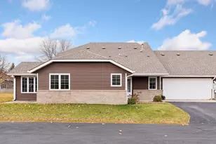 6109 Creekview Ln N, Brooklyn Park, MN 55443 - Photo 27