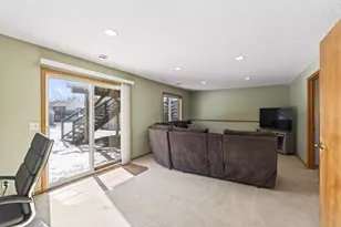 5512 Kalenda Dr NE, Albertville, MN 55301 - Photo 15