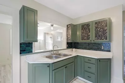 3428 Queen Avenue N, Minneapolis, MN 55412 - Photo 11