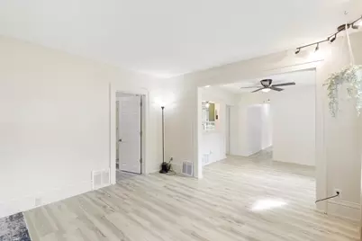 3428 Queen Avenue N, Minneapolis, MN 55412 - Photo 9