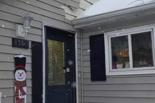 1113 13th Ave, International Falls, MN 56649 - Photo 3