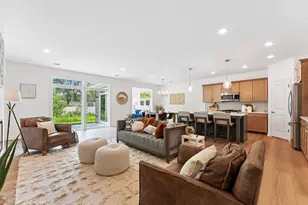 17718 Everest Ave, Lakeville, MN 55044 - Photo 9