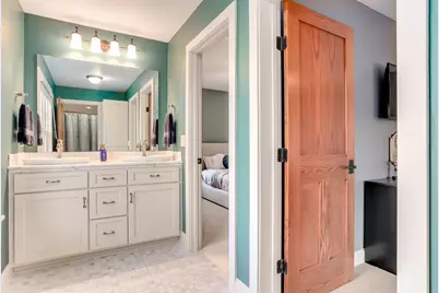 2012 W Laurel Avenue, Minneapolis, MN 55405 - Photo 27