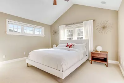 2012 W Laurel Avenue, Minneapolis, MN 55405 - Photo 19