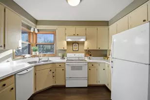 2704 5th Ave NW, Rochester, MN 55901 - Photo 9