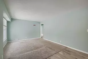 2922 Simpson St, Roseville, MN 55113 - Photo 9