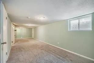 2922 Simpson St, Roseville, MN 55113 - Photo 23