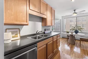 1770 Bryant Ave S, Minneapolis, MN 55403 - Photo 11