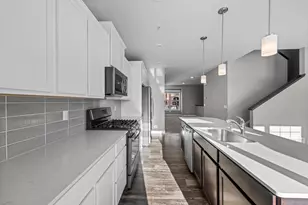 216 Monroe St, Anoka, MN 55303 - Photo 13