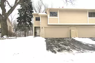 15157 Patricia Ct, Eden Prairie, MN 55346 - Photo 1