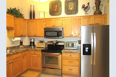 15157 Patricia Court, Eden Prairie, MN 55346 - Photo 5