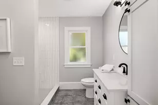 2129 Stanford Ave, Saint Paul, MN 55105 - Photo 25