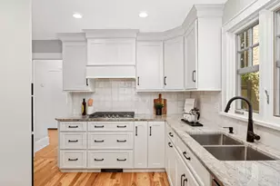 2129 Stanford Ave, Saint Paul, MN 55105 - Photo 9