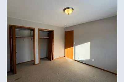 5225 Logan Street SE, Rochester, MN 55904 - Photo 15