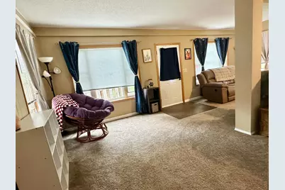 514 Saint Olaf Avenue N, Canby, MN 56220 - Photo 13