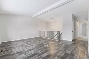 6970 Chaparral Ln, Chanhassen, MN 55317 - Photo 5