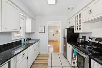 1717 Yorkshire Avenue, Saint Paul, MN 55116 - Photo 9