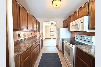 1099 Gale Street, Winona, MN 55987 - Photo 7
