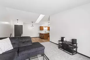 14025 44th Pl N, Plymouth, MN 55446 - Photo 13