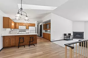 14025 44th Pl N, Plymouth, MN 55446 - Photo 1