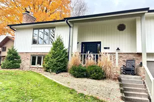 36 Deer Hills Dr, North Oaks, MN 55127 - Photo 29