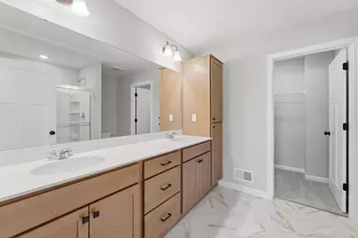 1524 Traverse Lane, West Saint Paul, MN 55118 - Photo 9