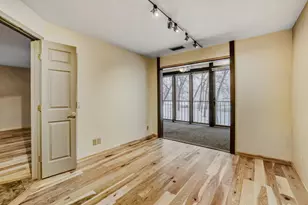 7200 Cahill Rd, Edina, MN 55439 - Photo 17