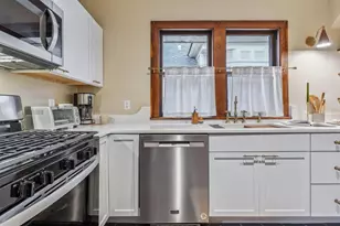 767 Holly Ave, Saint Paul, MN 55104 - Photo 11