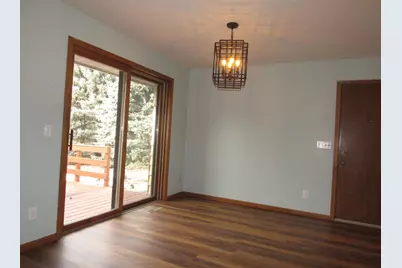 1621 Oakwood Drive, Worthington, MN 56187 - Photo 5