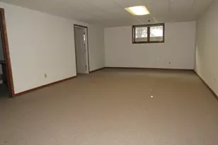 1621 Oakwood Dr, Worthington, MN 56187 - Photo 19