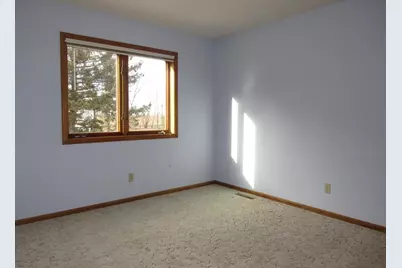 1621 Oakwood Drive, Worthington, MN 56187 - Photo 11