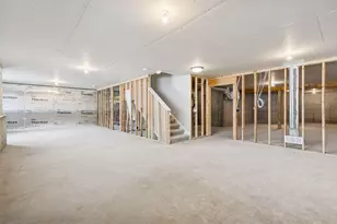 17975 Greenwich Wy, Lakeville, MN 55044 - Photo 29