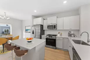 1526 Traverse Ln, West Saint Paul, MN 55118 - Photo 3