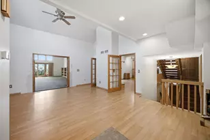 8031 Tierneys Woods Curv, Bloomington, MN 55438 - Photo 15