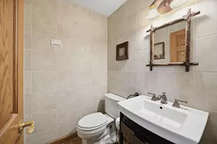 8031 Tierneys Woods Curv, Bloomington, MN 55438 - Photo 19