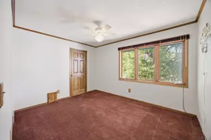 8031 Tierneys Woods Curv, Bloomington, MN 55438 - Photo 21