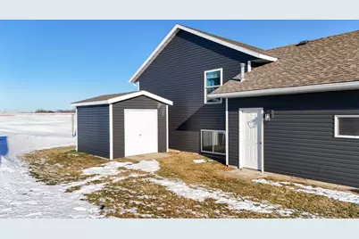 210 8th Avenue NW, Plainview, MN 55964 - Photo 41