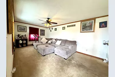 1112 10th Street, Gaylord, MN 55334 - Photo 3