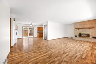 1015 1st St E, Glencoe, MN 55336 - Photo 7