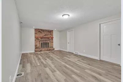 5827 Winnetka Avenue N, New Hope, MN 55428 - Photo 13