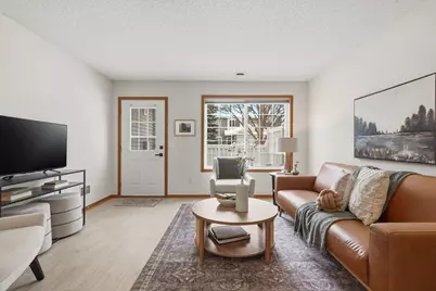 2037 Gresham Avenue N, Oakdale, MN 55128 - Photo 3