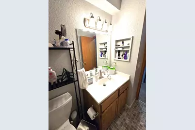 915 7th Street #8, Jordan, MN 55352 - Photo 13