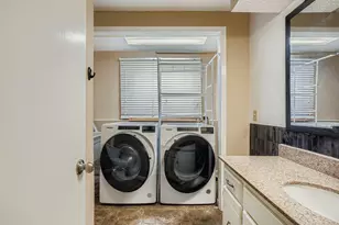 8317 Rhode Island Dr N, Brooklyn Park, MN 55445 - Photo 27