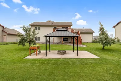 319 Fawn Meadows Way NE, Pine City, MN 55063 - Photo 3